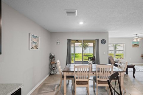 House in Spring Hill, Florida 4 bedrooms, 169.83 sq.m. № 1757558 - photo 14