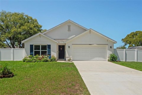 House in Spring Hill, Florida 4 bedrooms, 169.83 sq.m. № 1757558 - photo 1