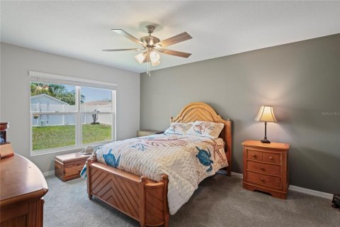 House in Spring Hill, Florida 4 bedrooms, 169.83 sq.m. № 1757558 - photo 17