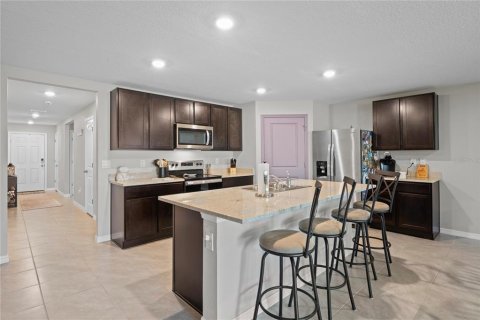 House in Spring Hill, Florida 4 bedrooms, 169.83 sq.m. № 1757558 - photo 9
