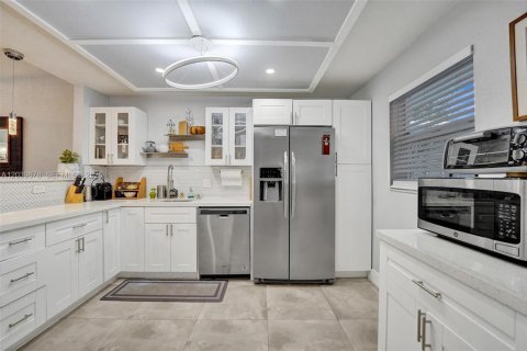 Villa ou maison à vendre à Dania Beach, Floride: 3 chambres, 116.69 m2 № 2089568 - photo 20