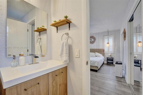 Villa ou maison à vendre à Dania Beach, Floride: 3 chambres, 116.69 m2 № 2089568 - photo 14