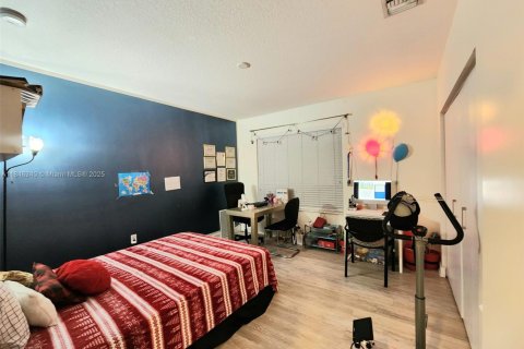 Townhouse in Lauderhill, Florida 2 bedrooms, 104.05 sq.m. № 1844211 - photo 16