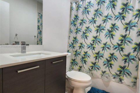 Townhouse in Lauderhill, Florida 2 bedrooms, 104.05 sq.m. № 1844211 - photo 14