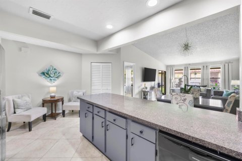 Copropriété à vendre à Boynton Beach, Floride: 2 chambres, 99.78 m2 № 2187622 - photo 7