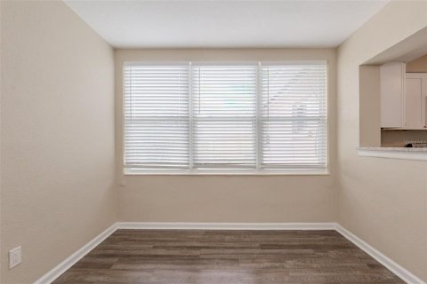 House in Saint Petersburg, Florida 3 bedrooms, 111.76 sq.m. № 1788234 - photo 20