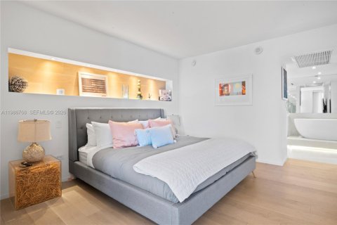 Copropriété à louer à Miami Beach, Floride: 2 chambres, 144.93 m2 № 2048296 - photo 6