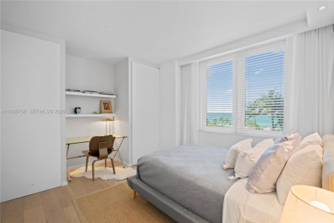 Copropriété à louer à Miami Beach, Floride: 2 chambres, 144.93 m2 № 2048296 - photo 11