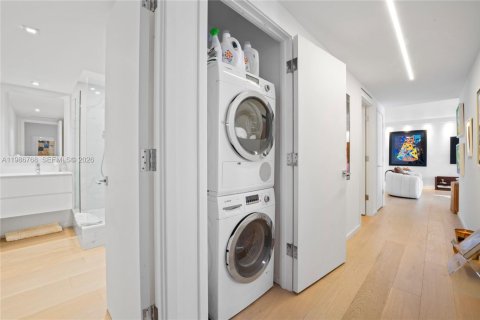 Copropriété à louer à Miami Beach, Floride: 2 chambres, 144.93 m2 № 2048296 - photo 14