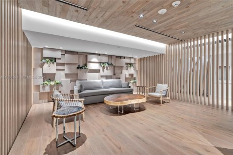 Copropriété à louer à Miami Beach, Floride: 2 chambres, 144.93 m2 № 2048296 - photo 19