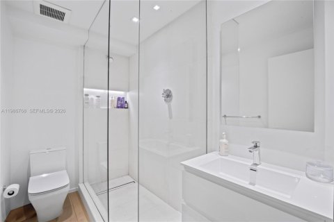 Copropriété à louer à Miami Beach, Floride: 2 chambres, 144.93 m2 № 2048296 - photo 13