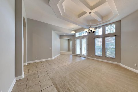 House in Sanford, Florida 4 bedrooms, 281.31 sq.m. № 2210078 - photo 5