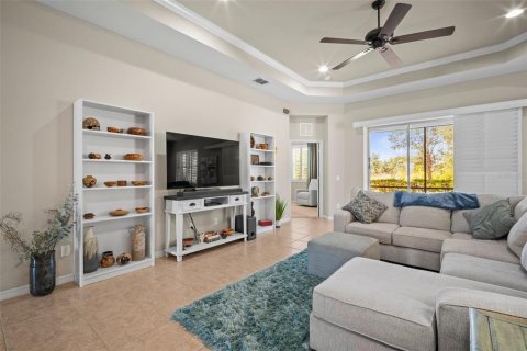 House in Bradenton, Florida 2 bedrooms, 173.08 sq.m. № 1669797 - photo 5