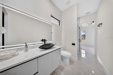 Casa en venta en Punta Gorda, Florida, 4 dormitorios, 189.61 m2 № 2383997 - foto 13
