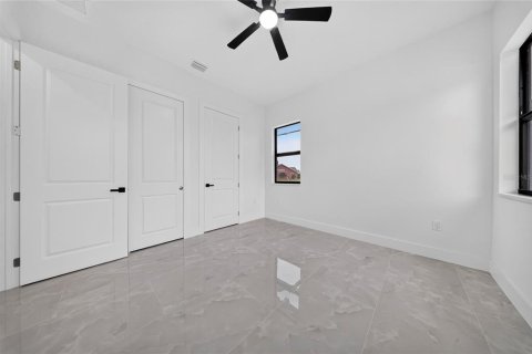 Casa en venta en Punta Gorda, Florida, 4 dormitorios, 189.61 m2 № 2383997 - foto 11