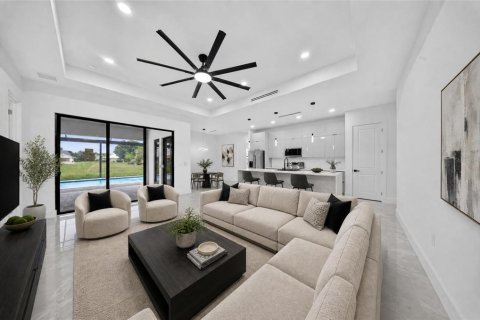 Casa en venta en Punta Gorda, Florida, 4 dormitorios, 189.61 m2 № 2383997 - foto 3
