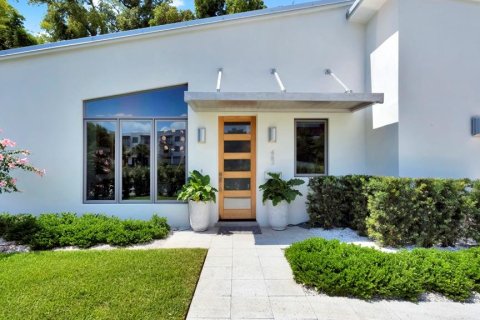 House in Winter Park, Florida 3 bedrooms, 180.6 sq.m. № 2238721 - photo 4
