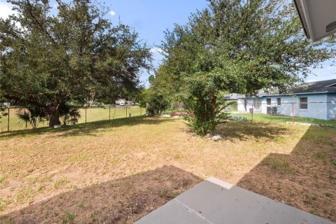 House in Orlando, Florida 4 bedrooms, 109.9 sq.m. № 1826387 - photo 23