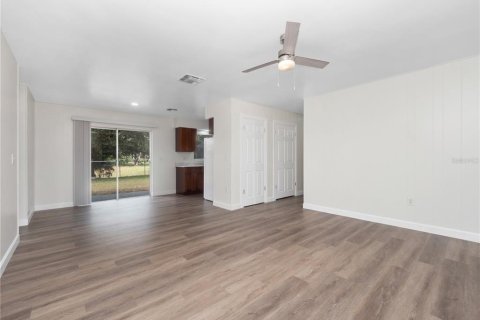 House in Orlando, Florida 4 bedrooms, 109.9 sq.m. № 1826387 - photo 17