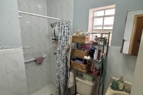 Casa en venta en Hialeah, Florida, 4 dormitorios, 194.17 m2 № 2058039 - foto 26