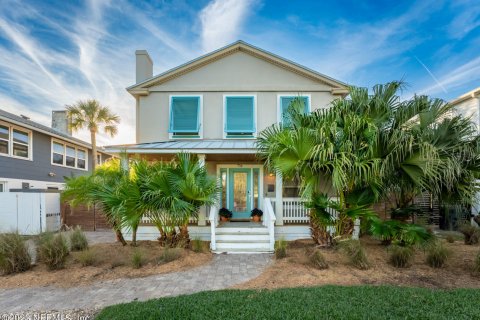 Villa ou maison à vendre à Neptune Beach, Floride: 4 chambres, 205.13 m2 № 887207 - photo 1