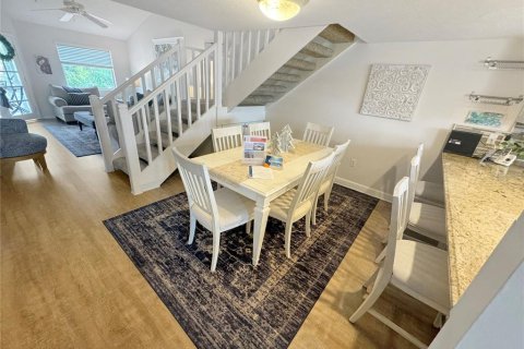 Condo in Sarasota, Florida, 3 bedrooms  № 931190 - photo 4