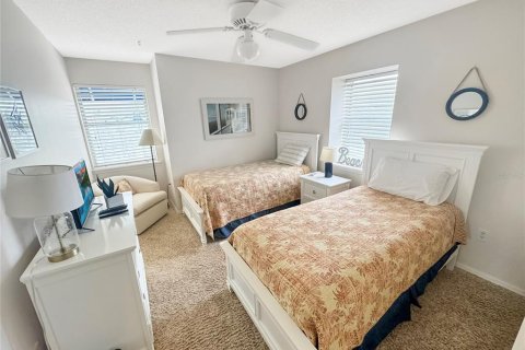 Condo in Sarasota, Florida, 3 bedrooms  № 931190 - photo 16