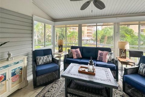 Condo in Sarasota, Florida, 3 bedrooms  № 931190 - photo 7