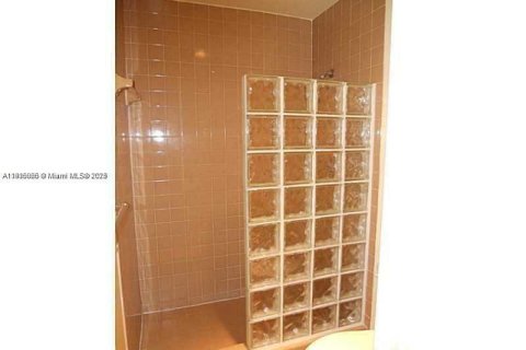 Casa en venta en Fort Lauderdale, Florida, 2 dormitorios, 116.87 m2 № 1971021 - foto 9