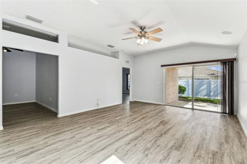 Casa en venta en Wesley Chapel, Florida, 2 dormitorios, 156.82 m2 № 1653605 - foto 15