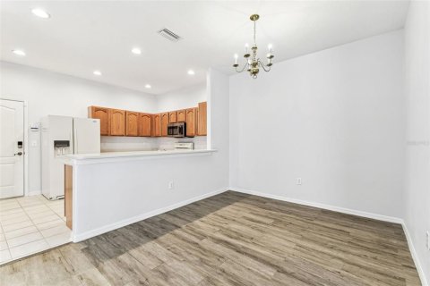 Casa en venta en Wesley Chapel, Florida, 2 dormitorios, 156.82 m2 № 1653605 - foto 9