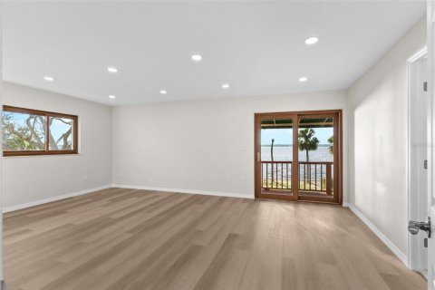 House in Oldsmar, Florida 4 bedrooms, 231.88 sq.m. № 1837834 - photo 18