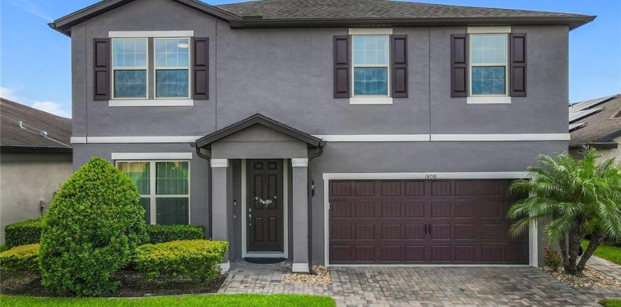 House in Ocoee, Florida 5 bedrooms, 244.89 sq.m. № 1822947