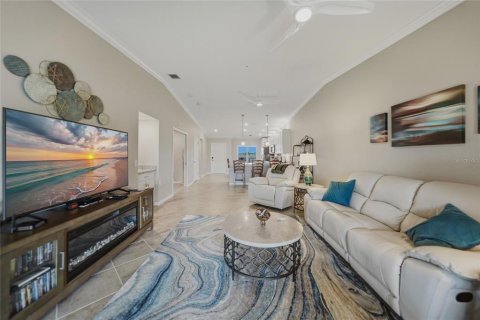 Copropriété à vendre à Punta Gorda, Floride: 2 chambres, 132.11 m2 № 2147454 - photo 10