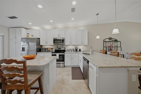 Copropriété à vendre à Punta Gorda, Floride: 2 chambres, 132.11 m2 № 2147454 - photo 16