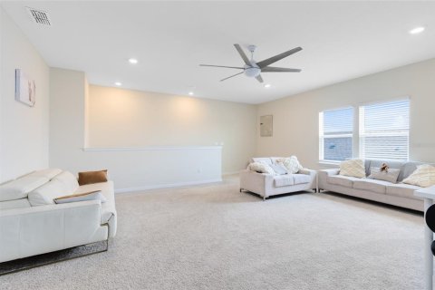 Casa en venta en Orlando, Florida, 5 dormitorios, 264.49 m2 № 1808478 - foto 18