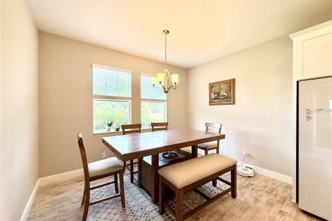 Casa en alquiler en Land O' Lakes, Florida, 4 dormitorios, 256.6 m2 № 1878225 - foto 6