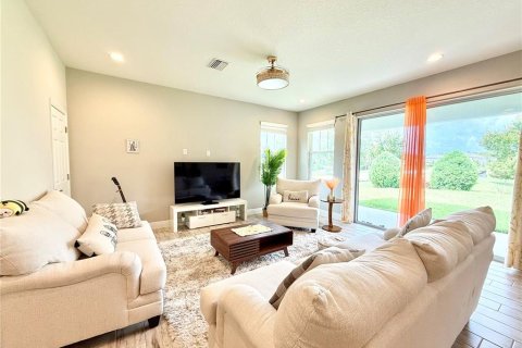 Casa en alquiler en Land O' Lakes, Florida, 4 dormitorios, 256.6 m2 № 1878225 - foto 4