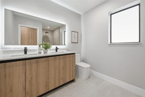 Casa en venta en Miami, Florida, 3 dormitorios, 134.24 m2 № 2028785 - foto 15