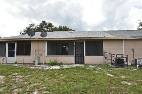 House in Orlando, Florida 2 bedrooms, 80.64 sq.m. № 1587711 - photo 12