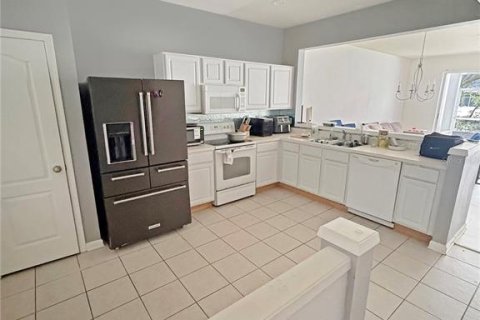 Touwnhouse à vendre à Riverview, Floride: 3 chambres, 152.73 m2 № 2215502 - photo 4