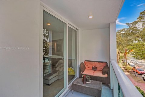 Купить кондоминиум в Майами-Бич, Флорида 2 спальни, 91.32м2, № 1940840 - фото 24