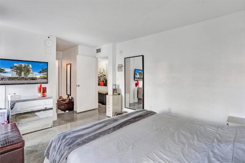 Купить кондоминиум в Майами-Бич, Флорида 2 спальни, 91.32м2, № 1940840 - фото 16