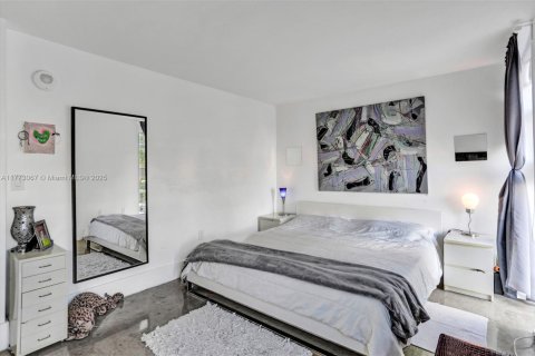 Купить кондоминиум в Майами-Бич, Флорида 2 спальни, 91.32м2, № 1940840 - фото 15