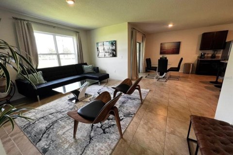 Villa ou maison à louer à Lakeland, Floride: 4 chambres, 173.45 m2 № 2405198 - photo 5