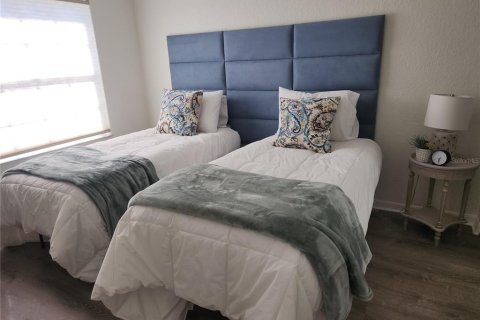 Condo in Bradenton, Florida, 2 bedrooms  № 2098806 - photo 23