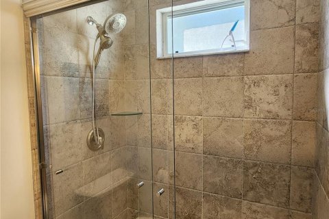 Condo in Bradenton, Florida, 2 bedrooms  № 2098806 - photo 20