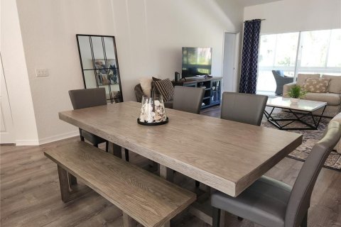 Condo in Bradenton, Florida, 2 bedrooms  № 2098806 - photo 8