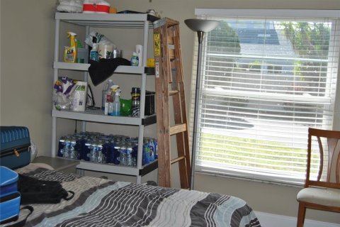 Condo in New Port Richey, Florida, 2 bedrooms  № 1909295 - photo 21