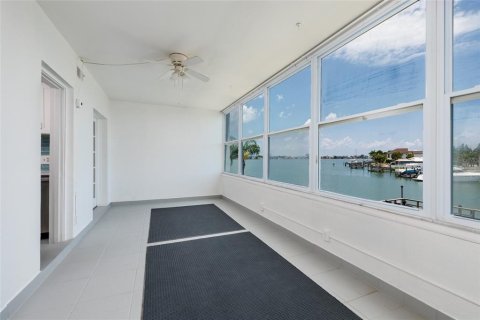 Condominio en venta en South Pasadena, Florida, 2 dormitorios, 90.49 m2 № 1856594 - foto 15
